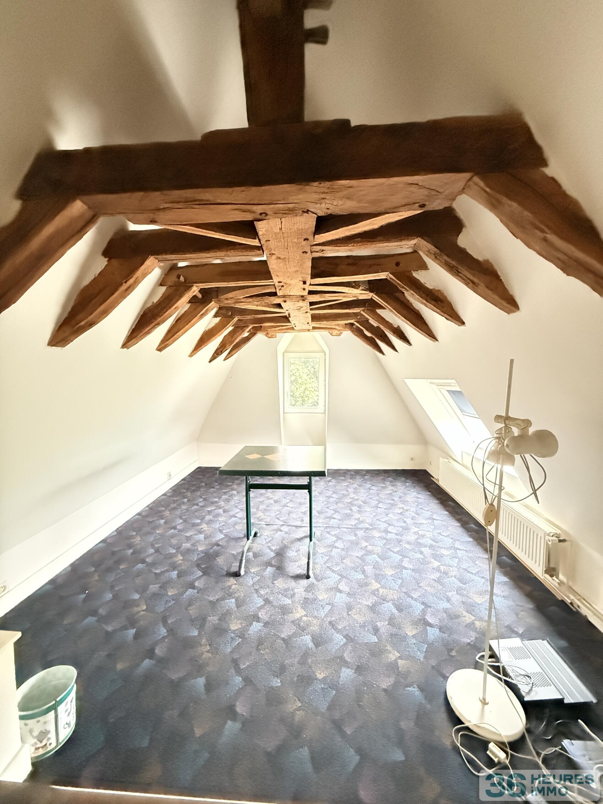 Demeure de maître XVIIIᵉ avec dépendance, piscine et vue