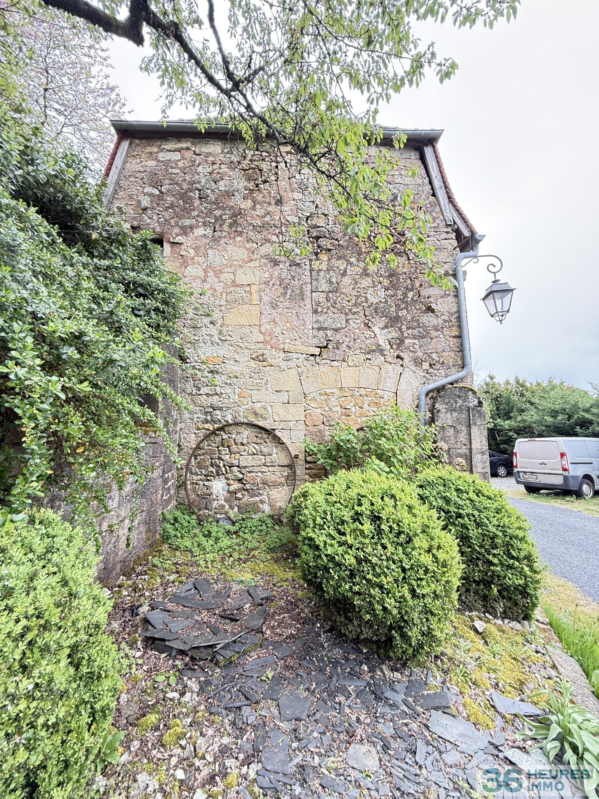 Demeure de maître XVIIIᵉ avec dépendance, piscine et vue