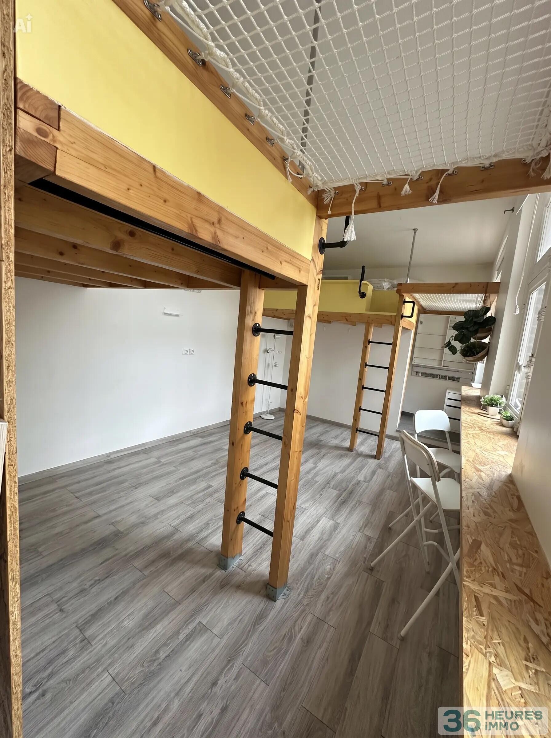 Studio 25,53 m2. Paris 3ème. Au cœur du Haut-Marais. Illuminé, calme, sans vis-vis directe