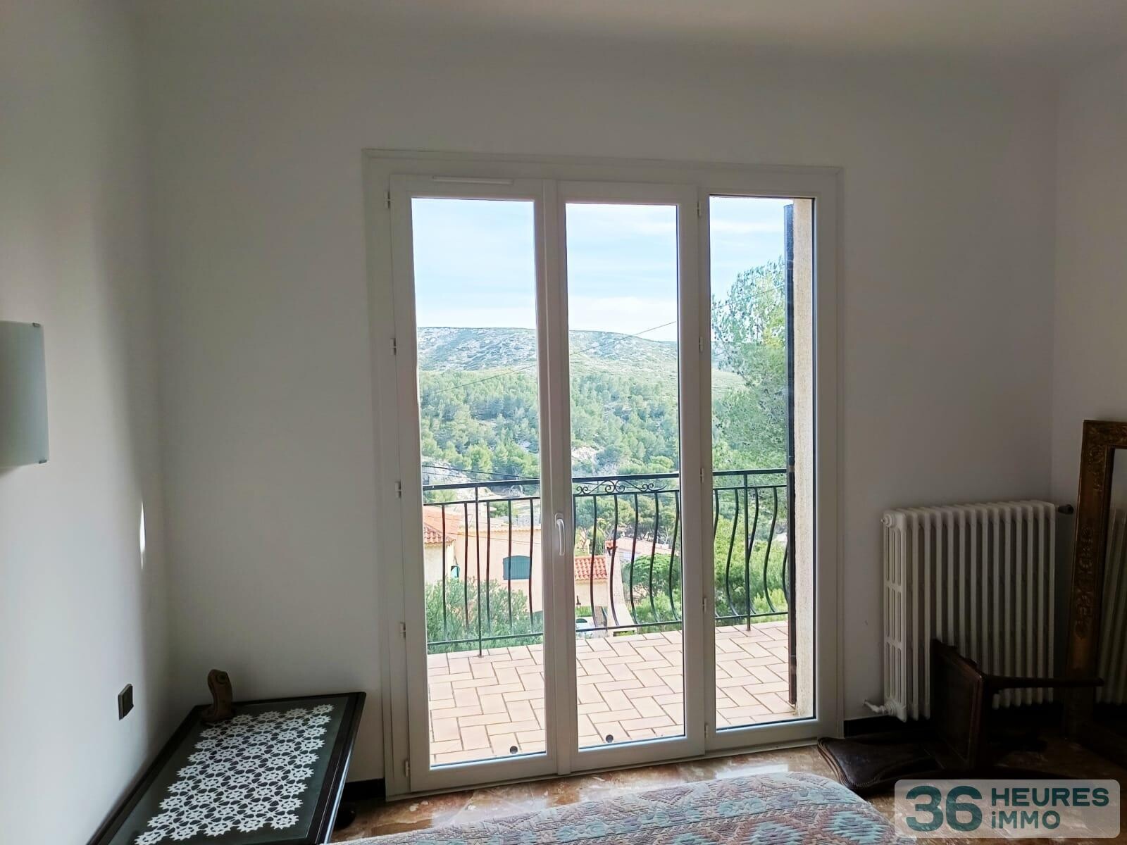 Maison avec vue mer imprenable à vendre sur offre de prix