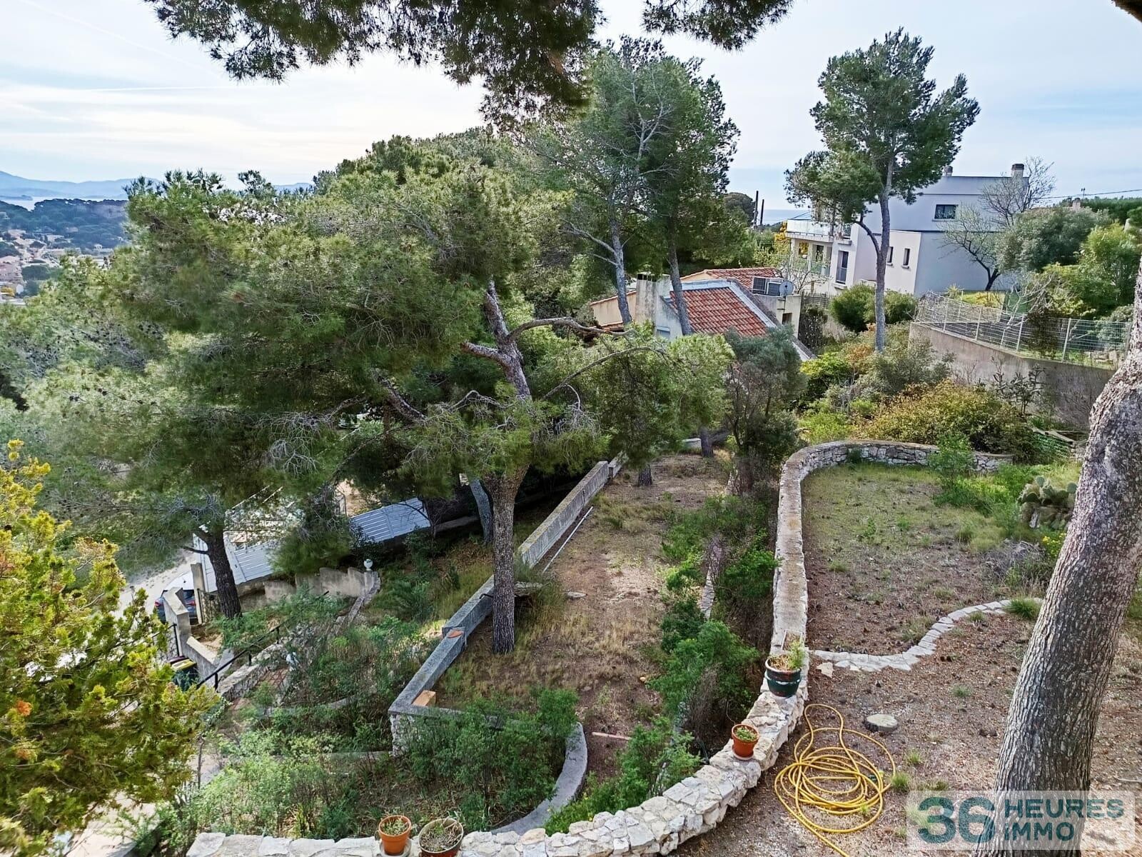 Maison avec vue mer imprenable à vendre sur offre de prix