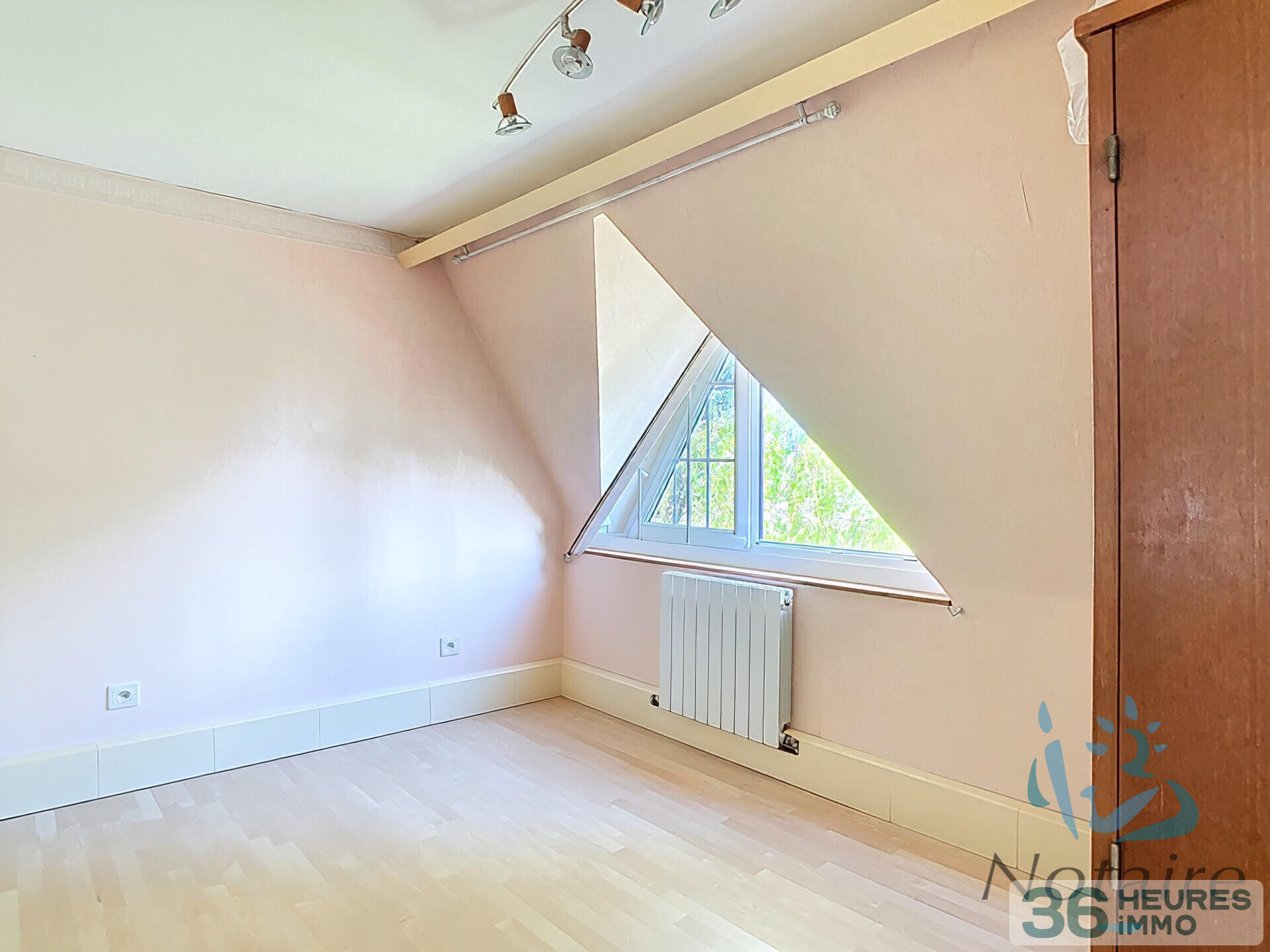 Maison 5 pièces avec jardin – à découvrir