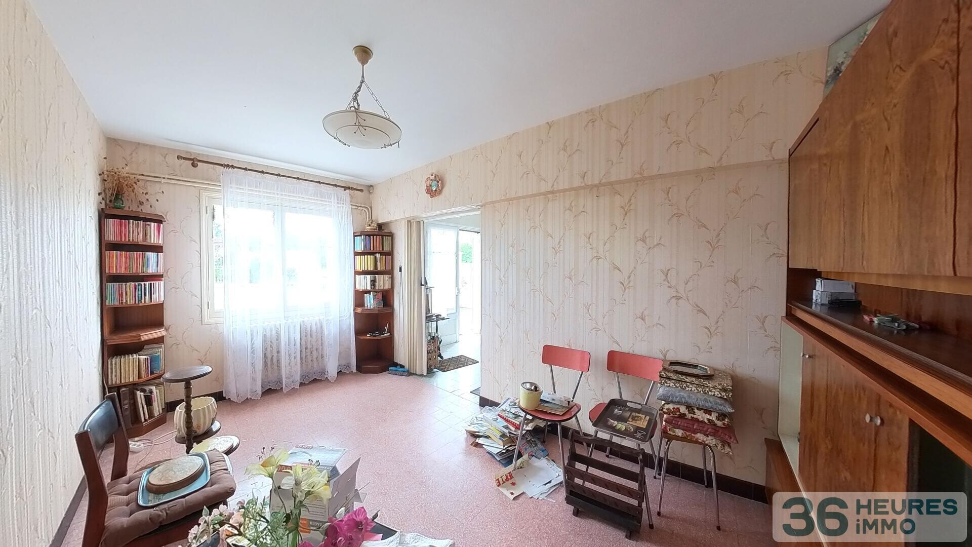 Maison à La Chapelle-sur-Loire en vente interactive.