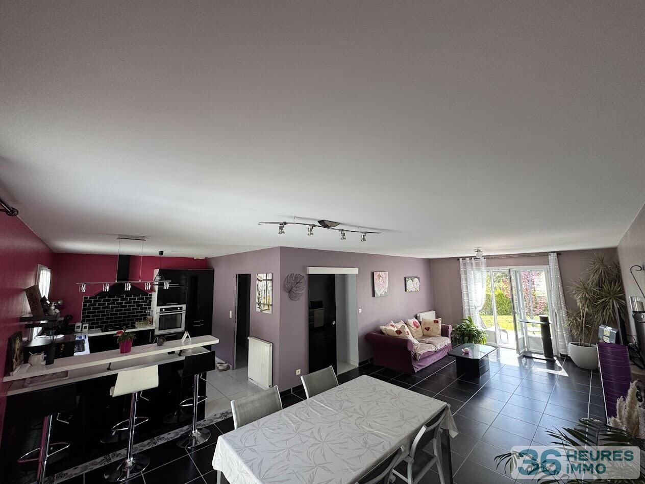 Pavillon  récent plain-pied 129m²  T6 sur sous-sol aménagé