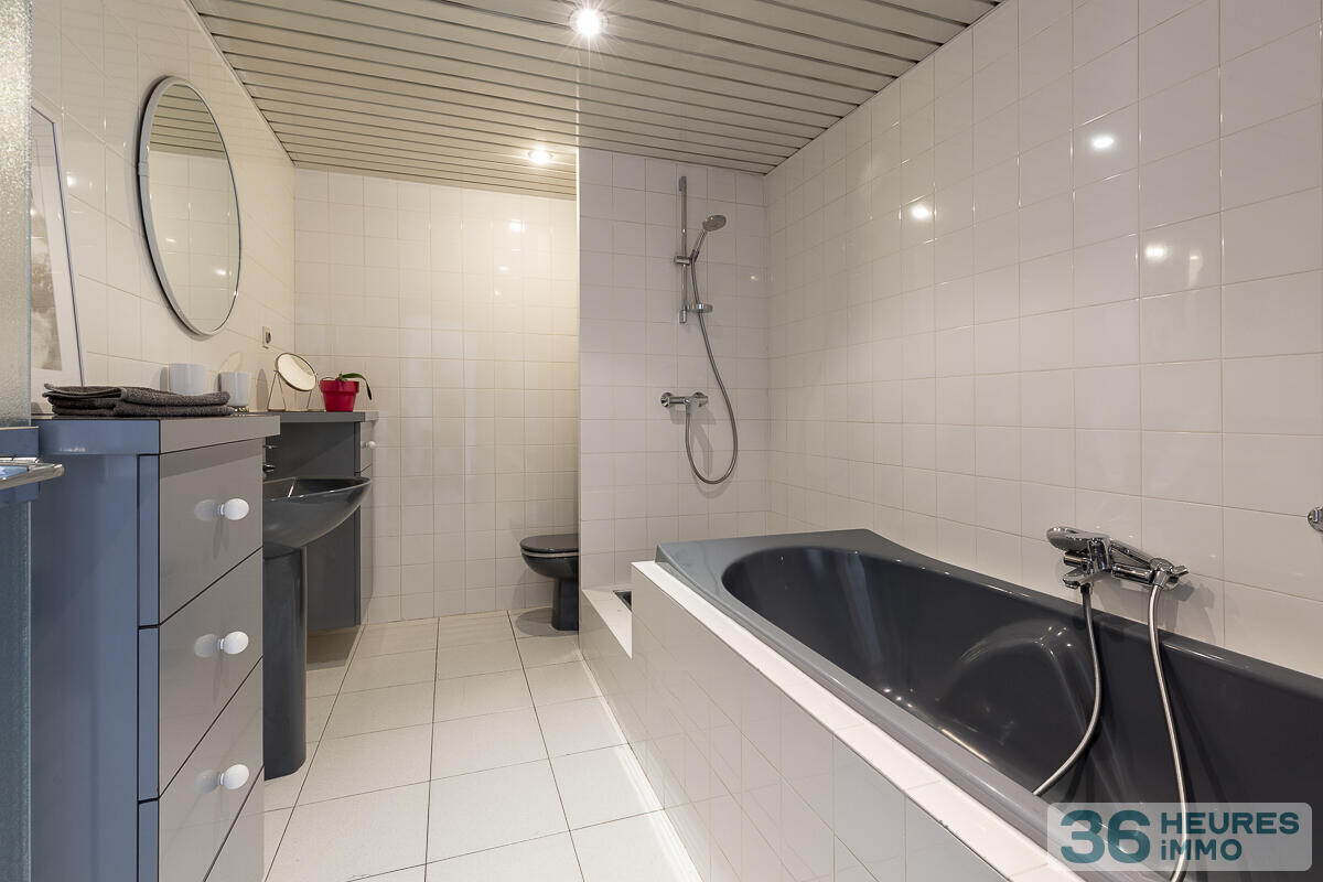 MARSEILLE – VIEUX-PORT – APPARTEMENT COUP DE COEUR EN PREMIÈRE LIGNE
