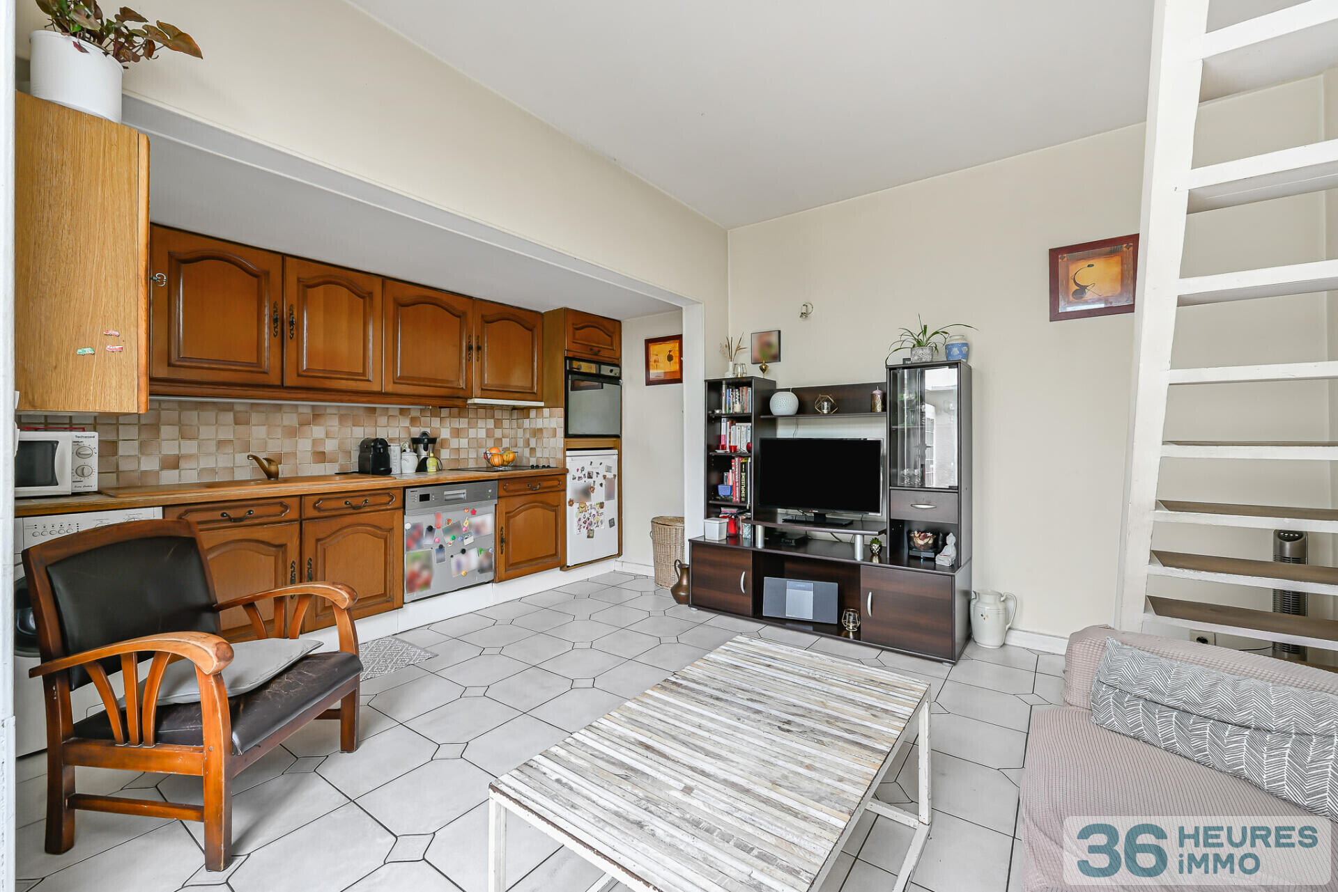 Duplex indépendant 3 chambres à Bois-Colombes avec terrasse
