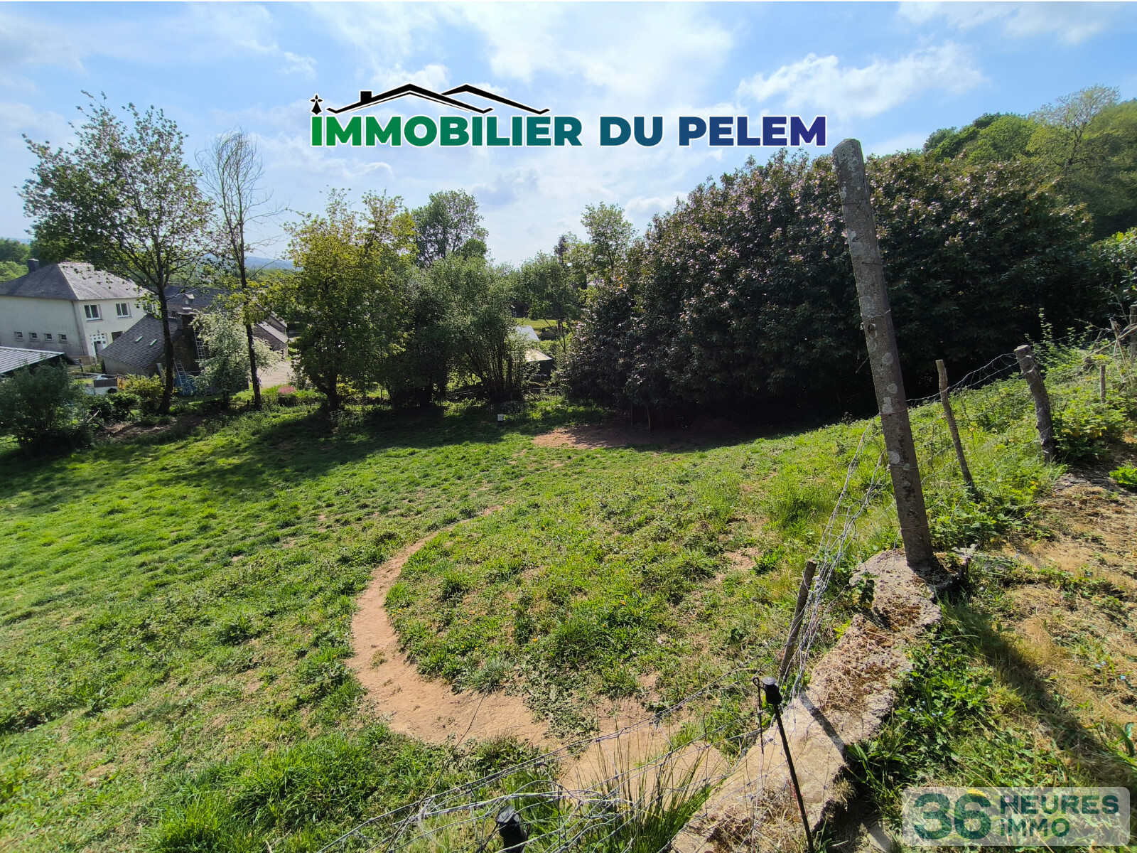 Maison avec terrain constructible – fort potentiel à exploiter