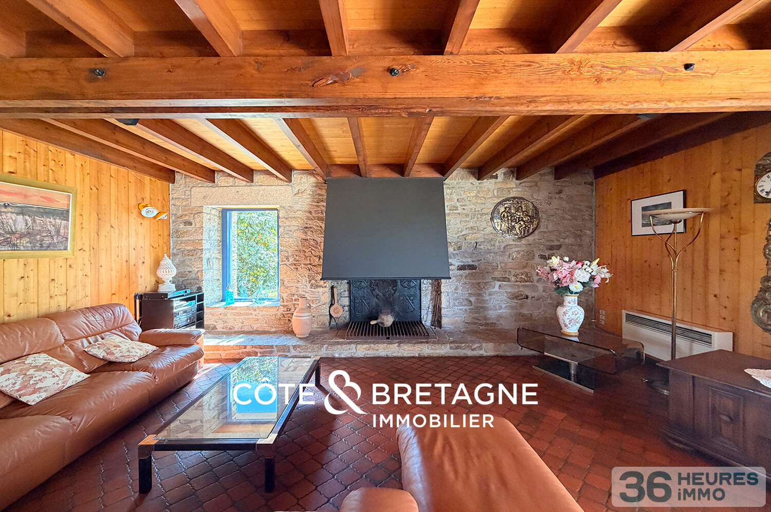 MAISON EN PIERRE AVEC VUE À LOCOAL-MENDON DANS LE MORBIHAN | Réf : 202668