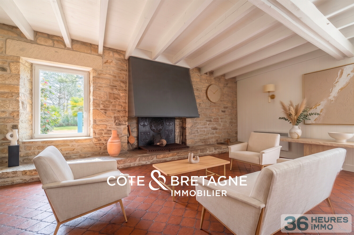 MAISON EN PIERRE AVEC VUE À LOCOAL-MENDON DANS LE MORBIHAN | Réf : 202668