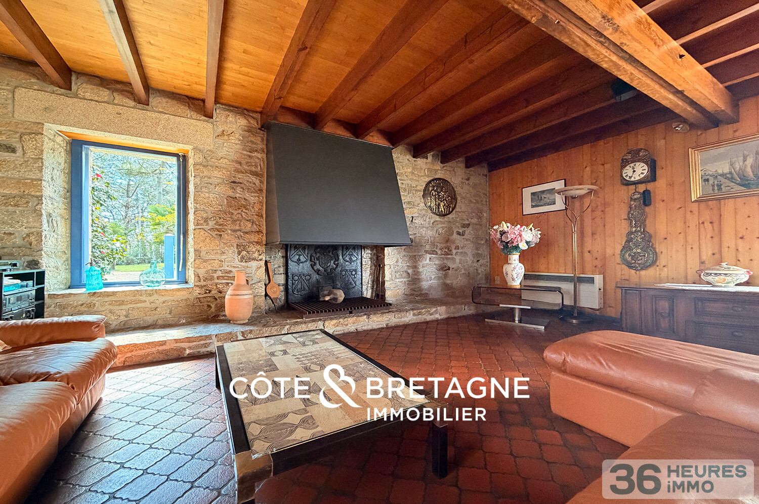 MAISON EN PIERRE AVEC VUE À LOCOAL-MENDON DANS LE MORBIHAN | Réf : 202668