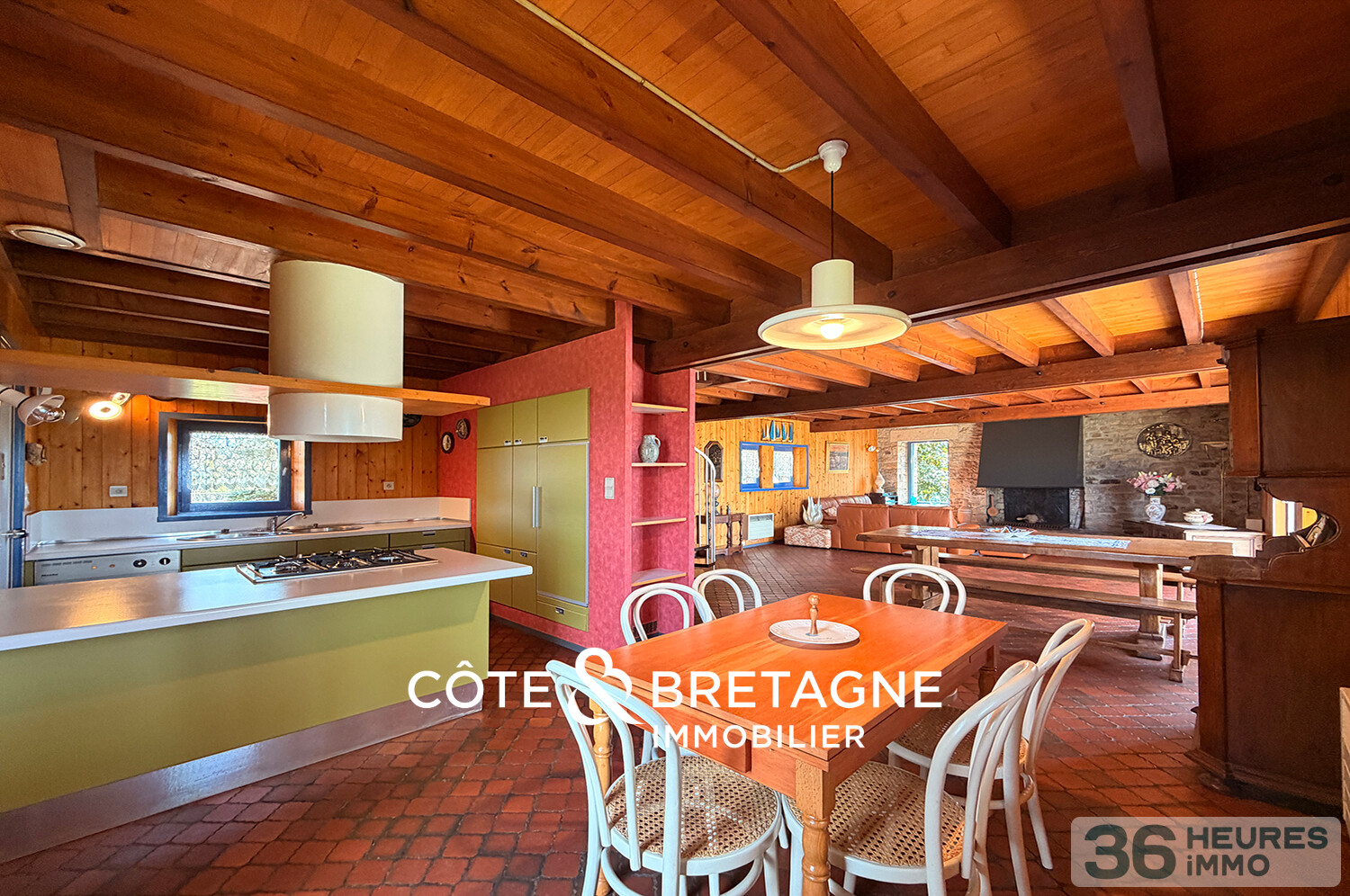 MAISON EN PIERRE AVEC VUE À LOCOAL-MENDON DANS LE MORBIHAN | Réf : 202668