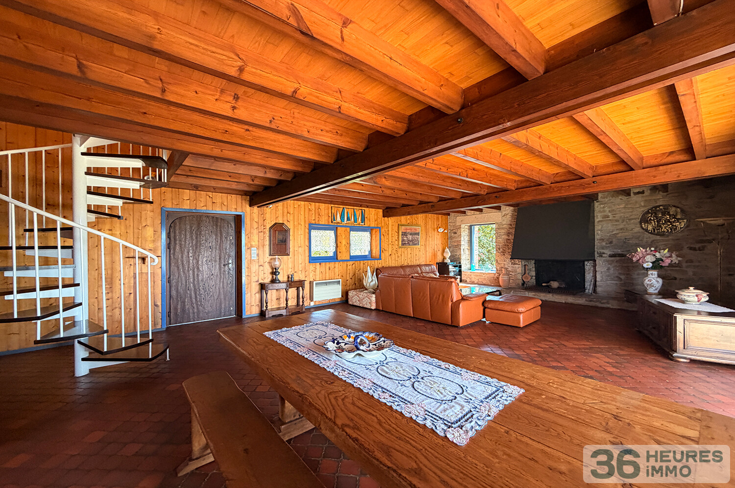 MAISON EN PIERRE AVEC VUE À LOCOAL-MENDON DANS LE MORBIHAN | Réf : 202668