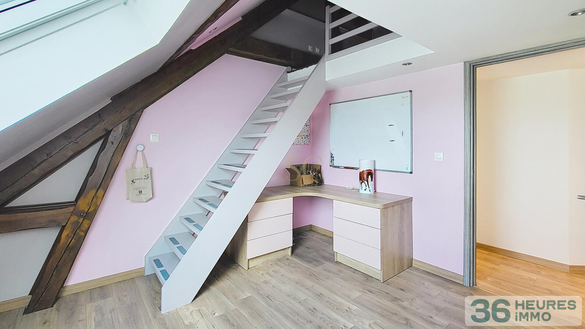 Maison de caractère 1870 — 220 m² + 50 m² annexes — Béville-le-Comte (28)
