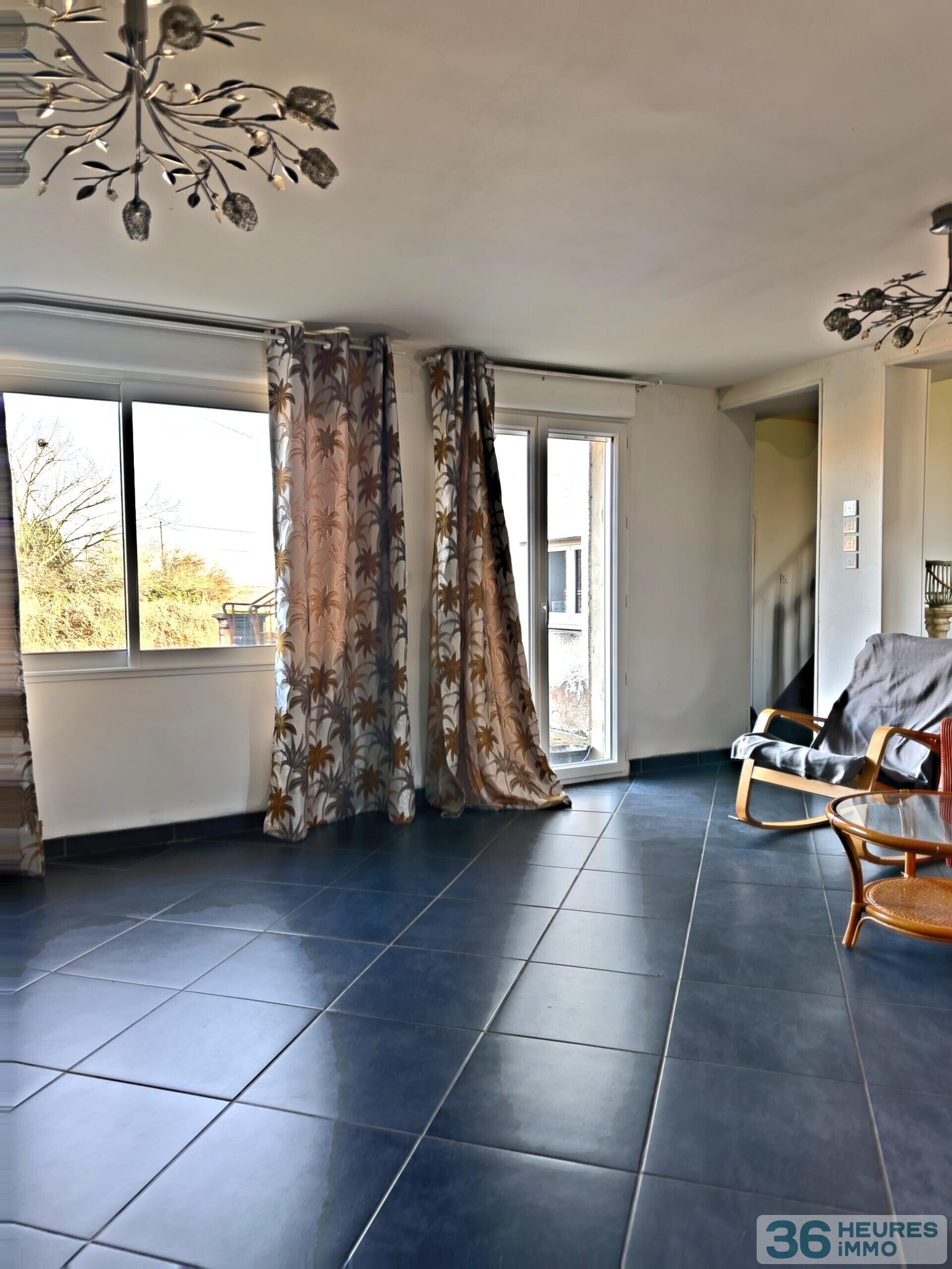 Maison à La Roche-en-Brenil — vignette 2