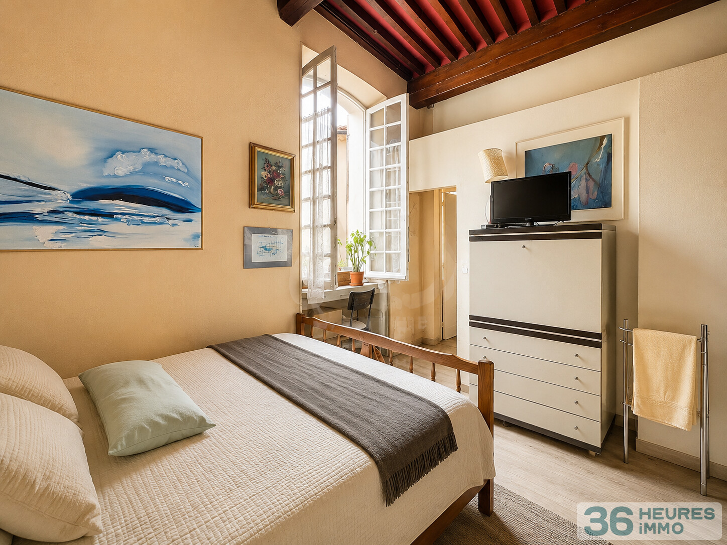 Immeuble à Caromb — vignette 2