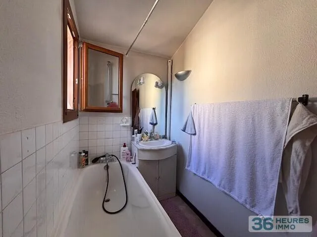 Maison à Vallon-Pont-d'Arc — vignette 22