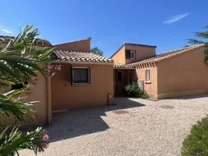 Maison à Saint-Cyprien — vignette 3