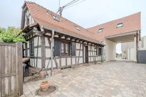 Quatzenheim coup de coeur pour cette jolie maison de ville avec terrasse et garage