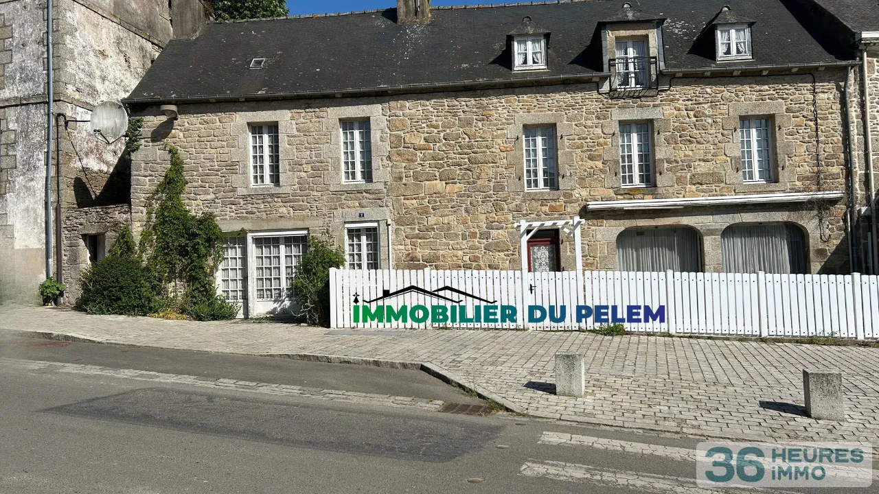 Maison à Saint-Nicolas-du-Pélem