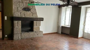 Maison à Saint-Nicolas-du-Pélem — vignette 3