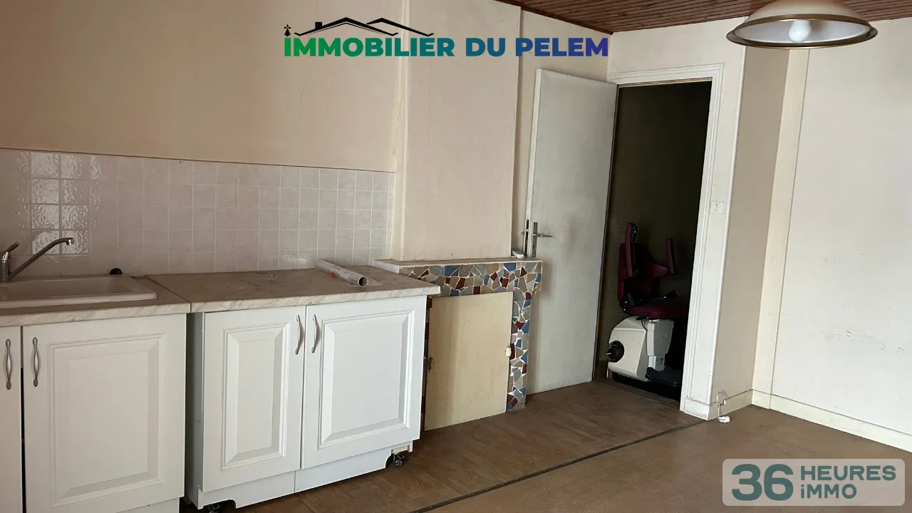 Maison à Saint-Nicolas-du-Pélem — vignette 11