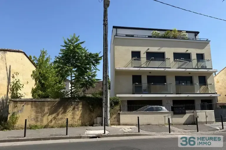 TERRAIN CONSTRUCTIBLE BORDEAUX