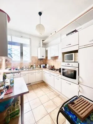 Appartement à Bordeaux — vignette 4