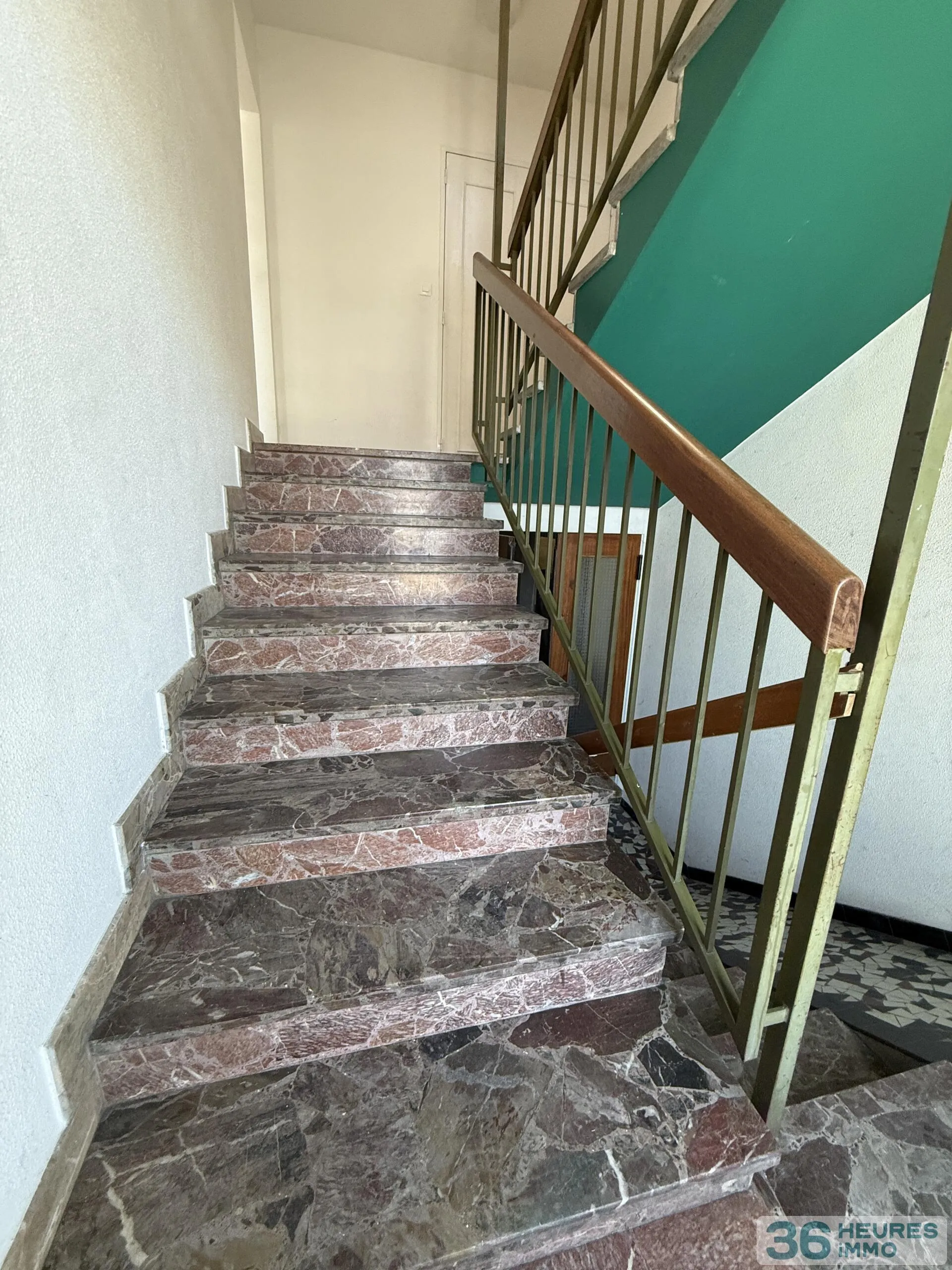 Immeuble à Miramont-de-Guyenne — vignette 2