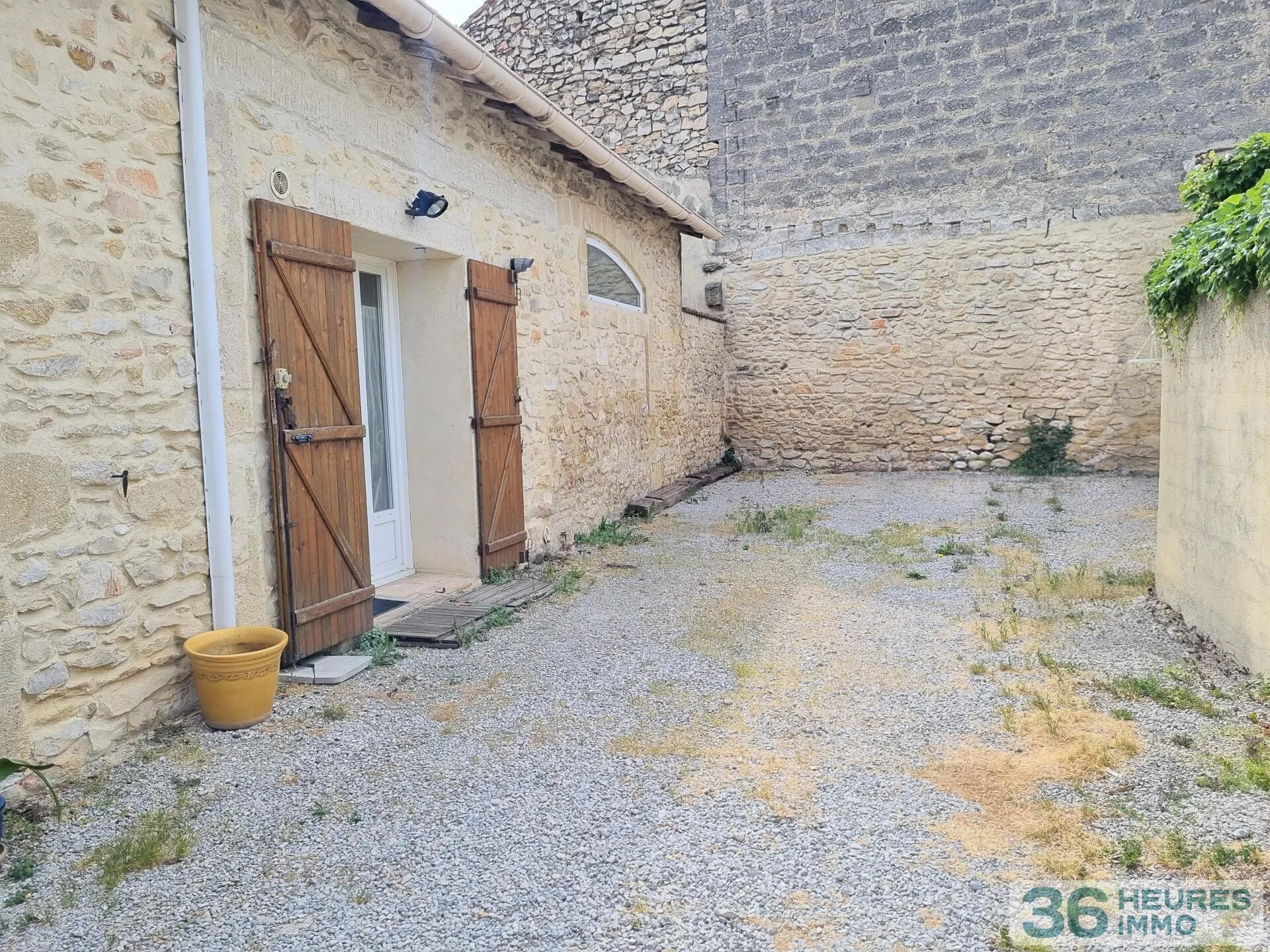 Maison à Vauvert — vignette 28