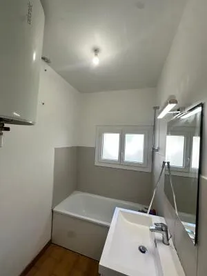 Appartement à Nîmes — vignette 4