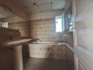 Maison à Surgères — vignette 11