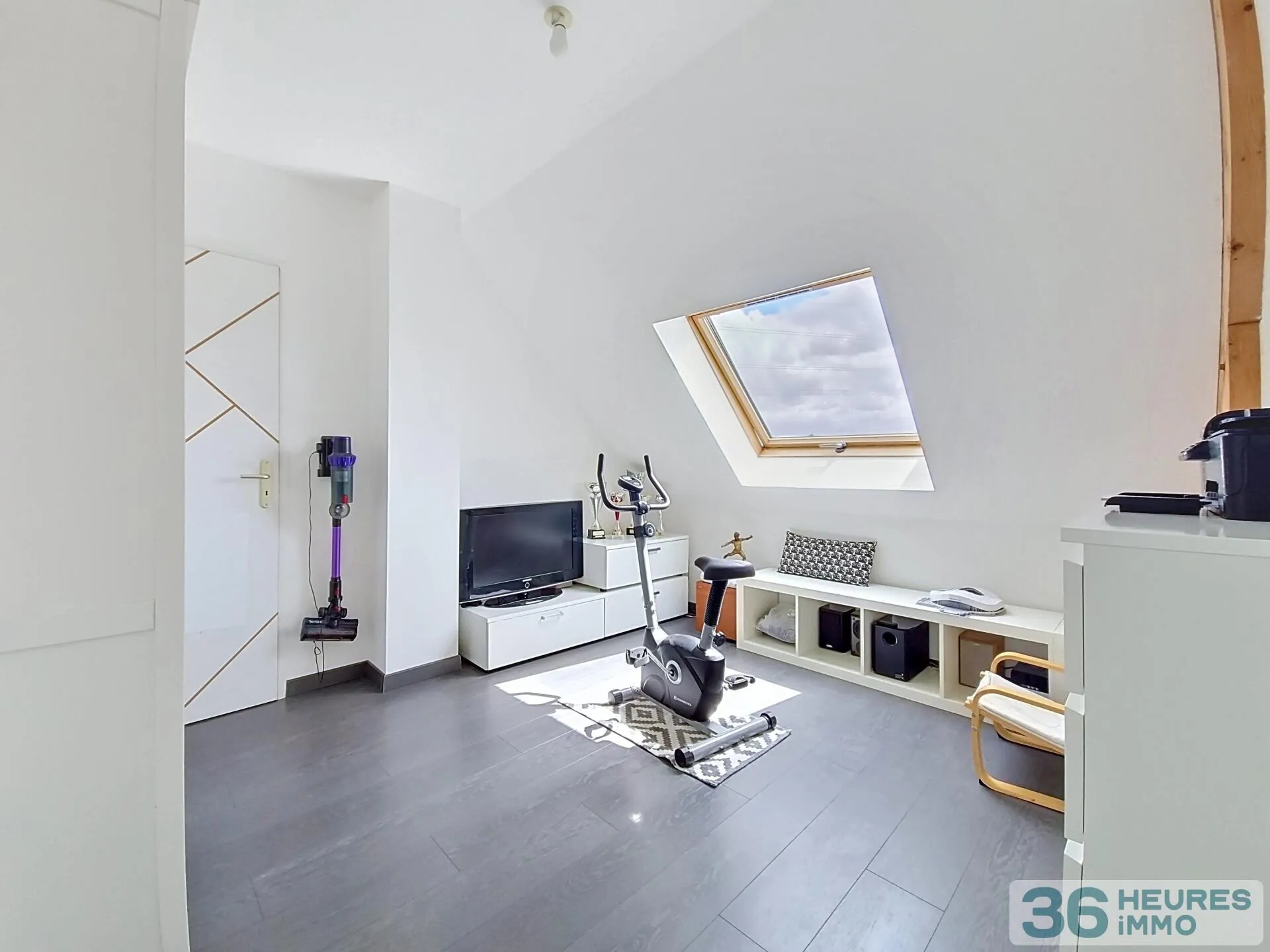 Maison à Ambillou — vignette 9