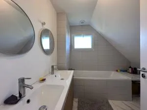 Maison à Plonéour-Lanvern — vignette 18