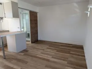 Appartement à Villeneuve-Loubet — vignette 6