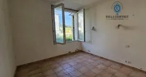 Maison à Le Revest-les-Eaux — vignette 4