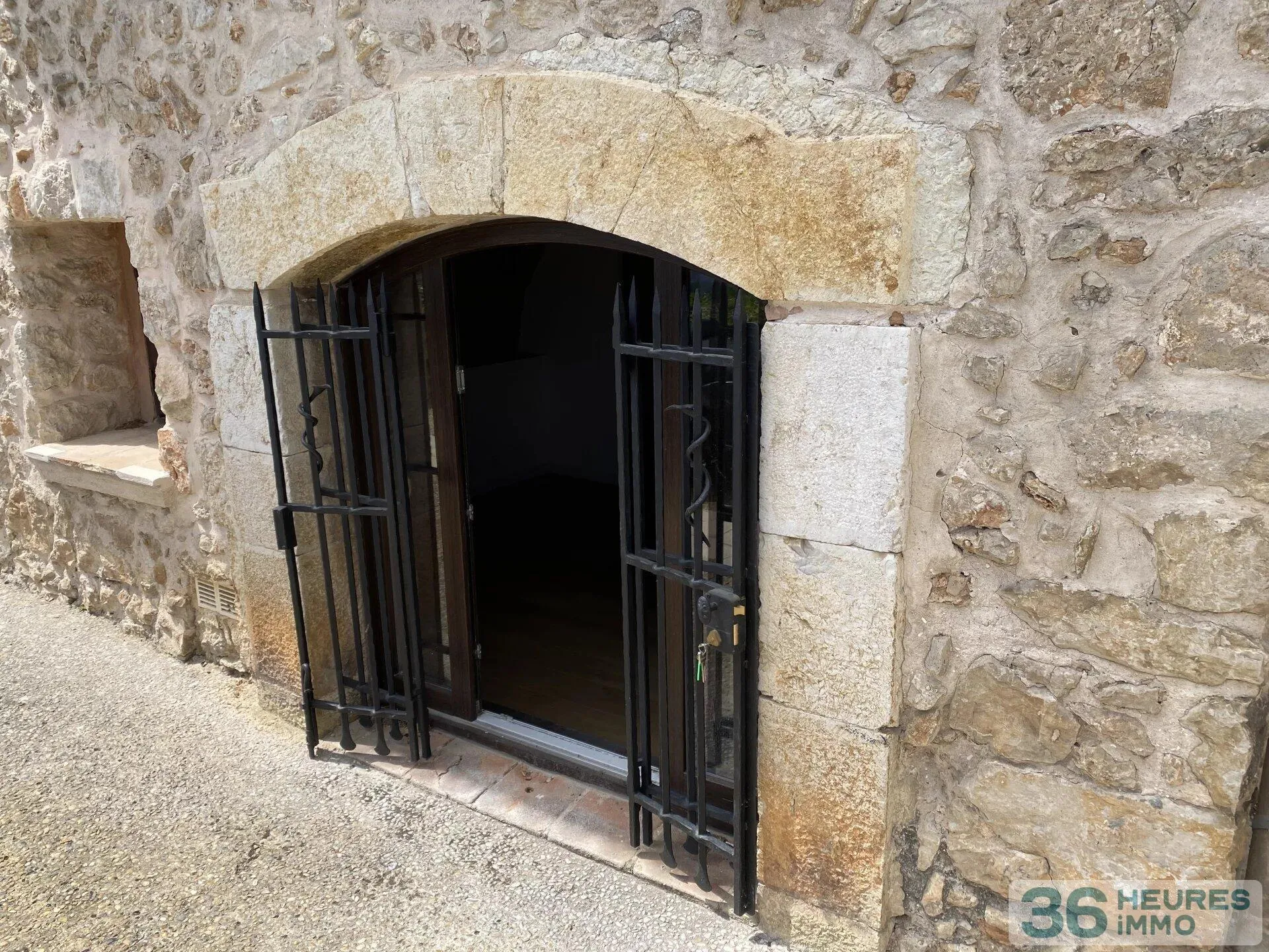 Maison à Saint-Jeannet — vignette 2