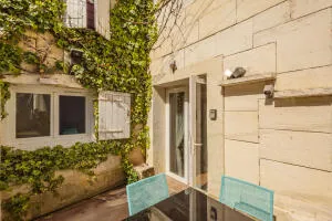Maison à Fontvieille — vignette 2