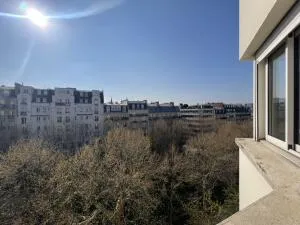 Appartement à Paris 15e Arrondissement — vignette 3