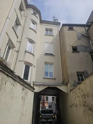 APPARTEMENT AVENUE RENE COTY AVEC TRAVAUX