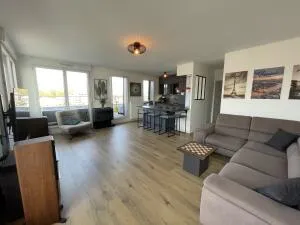 Appartement à L'Isle-Adam — vignette 2