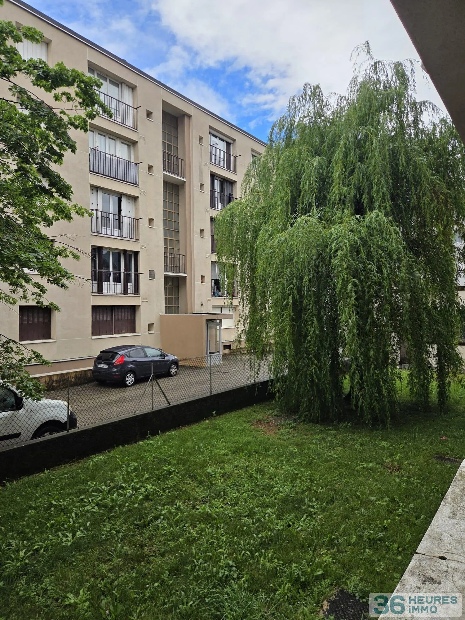Appartement à Fontaine — vignette 16