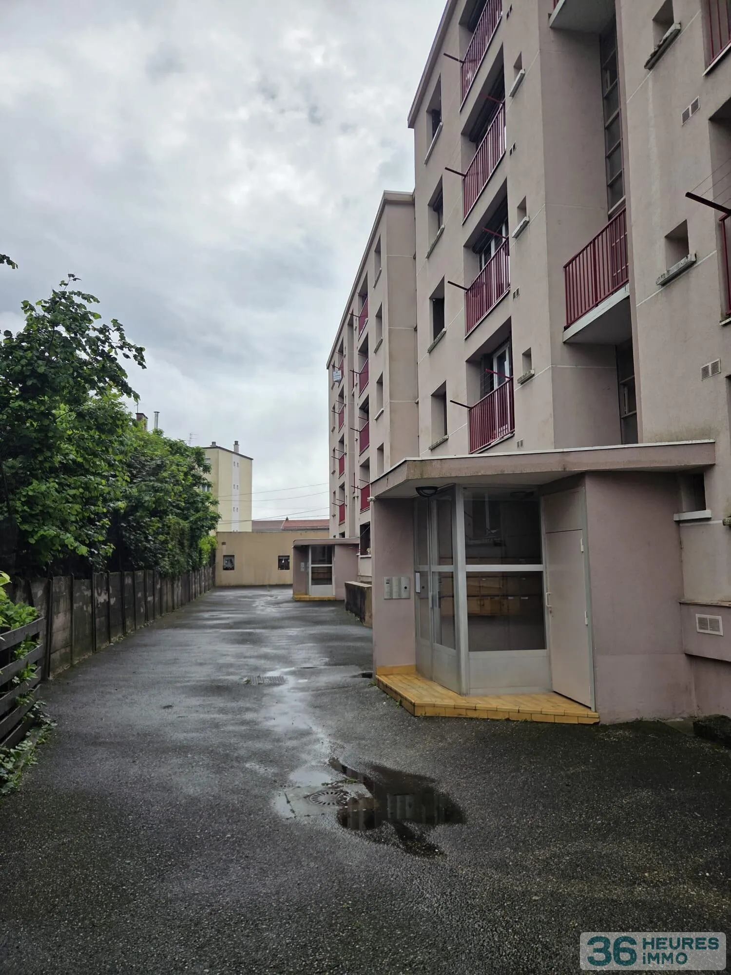Appartement à Fontaine — vignette 30