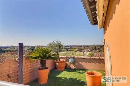 Appartement à Beaucaire — vignette 2