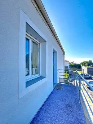 Appartement à Port-des-Barques — vignette 2