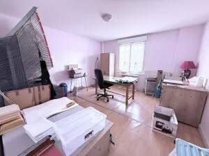Maison à Montaignac-sur-Doustre — vignette 5