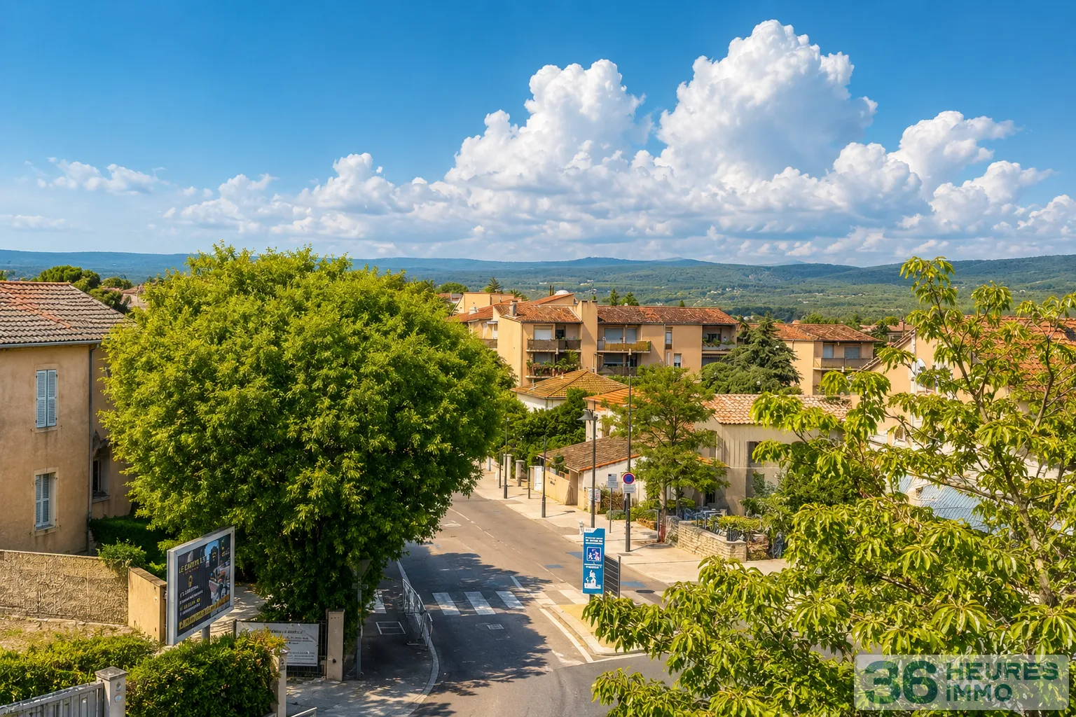 APPARTEMENT QUI A TOUT D'UNE MAISON AU CENTRE DU VILLAGE