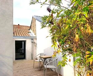 Maison à Genouillé — vignette 5