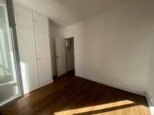 Appartement à Paris 15e Arrondissement — vignette 7