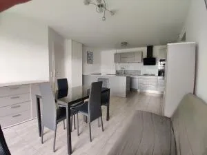 Appartement à Pertuis — vignette 2