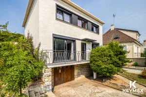 Maison familiale à Parmain: 5 chb, jardin, sous-sol total, garage